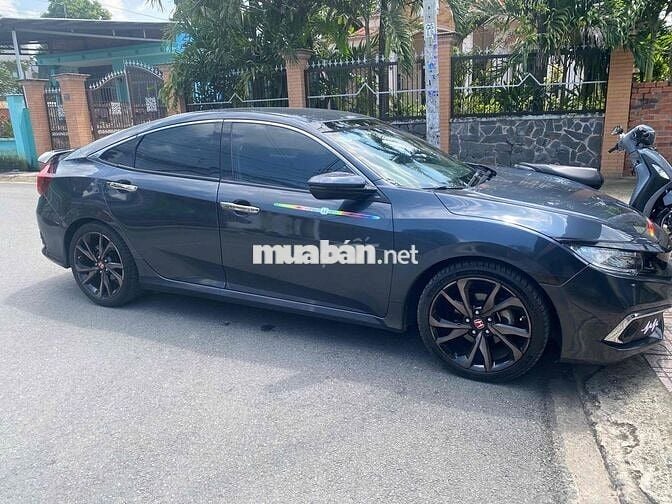 Honda Civic 2019 1.5 Turbo RS - 60000 km