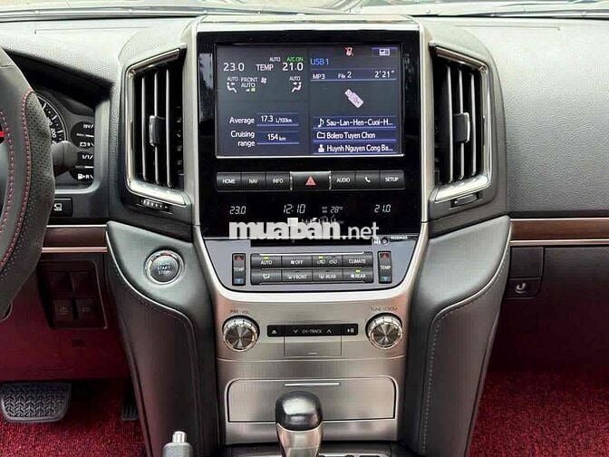 Toyota LandCruiser VX 4.6 V8 sx 2020 màu đen