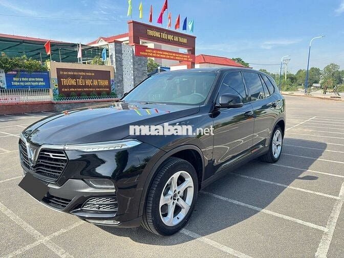 VinFast Lux SA2.0 2021 Plus 2.0 AT - 61 km