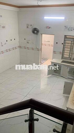Cho thuê nhà nguyên căn mặt tiền Phạm Thế Hiển P7Q8 KDC phú Lợi