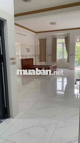 Cho thuê nhà nguyên căn mặt tiền Phạm Thế Hiển P7Q8 KDC phú Lợi