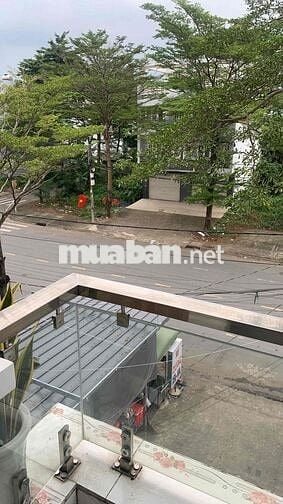 Cho thuê nhà nguyên căn mặt tiền Phạm Thế Hiển P7Q8 KDC phú Lợi