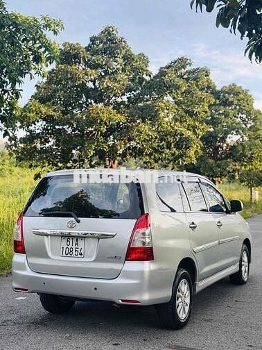 Toyota Innova 2013 2.0E - 150000 km