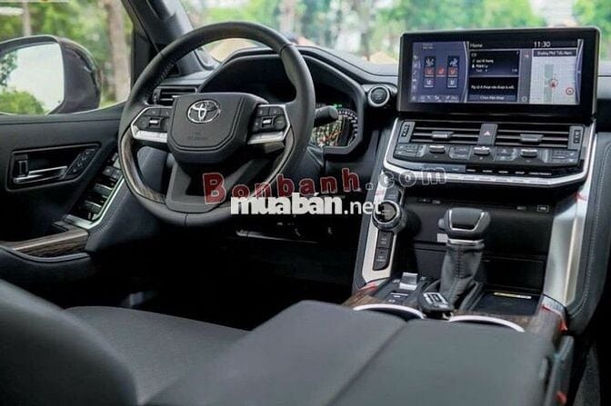 Toyota Land Cruiser 3.5 V6 2025 - 4 Tỷ 580 Triệu