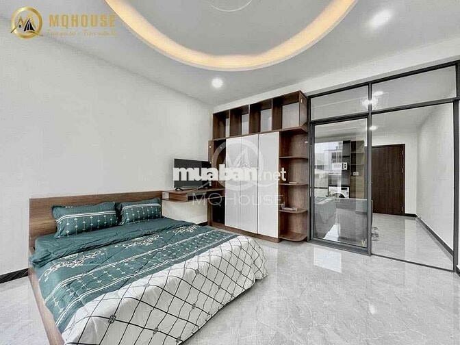 CHDV full nội thất 1pn ban công, cửa sổ máy giặt riêng ngay chợ HHT