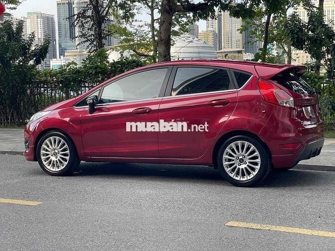 Ford Fiesta 2016 1.0 AT Sport - 710000 km