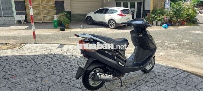 Attila nử hoàng chân bấm bs65