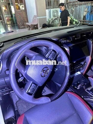 Toyota Fortuner 2024 Legender 2.4L 4x2 AT - 6000