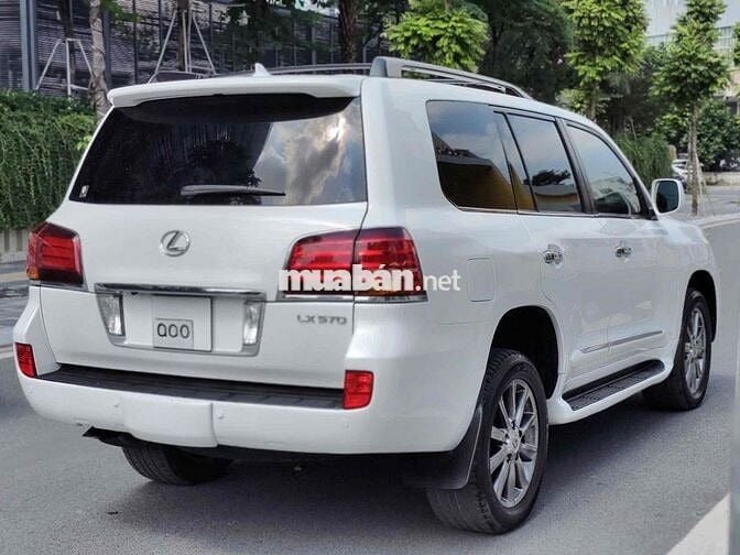 Lexus LX570 sx 2010 chính chủ từ mới siêu đẹp