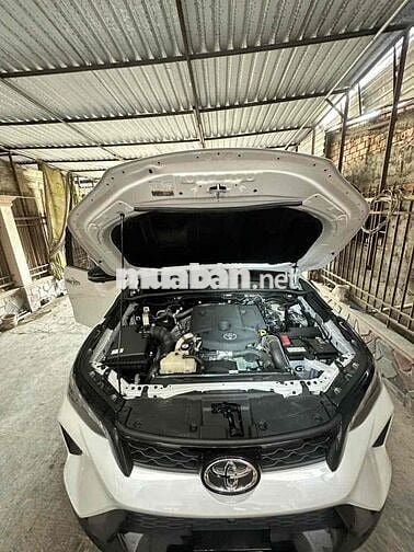 Toyota Fortuner 2024 Legender 2.4L 4x2 AT - 6000