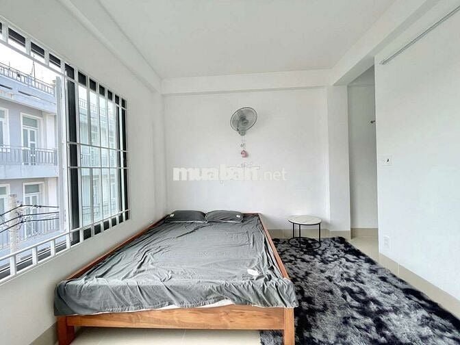 CHO THUÊ PHÒNG STUDIO FULL NỘI THẤT CỬA SỔ GẦN DH NGUYỄN TẤT THÀNH
