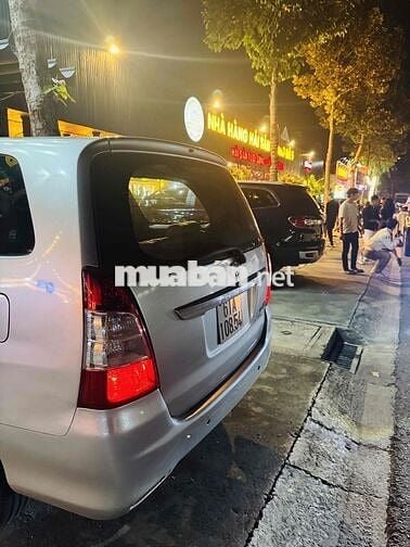 Toyota Innova 2013 2.0E - 150000 km