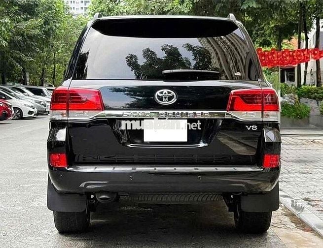 Toyota LandCruiser VX 4.6 V8 sx 2020 màu đen