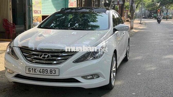 Hyundai Sonata 2011 2.0 AT - 100 km