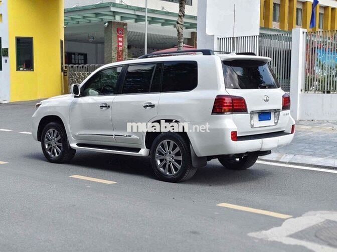 Lexus LX570 sx 2010 chính chủ từ mới siêu đẹp