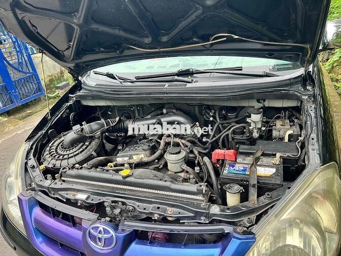 Toyota Innova 2006 G - 121538 km