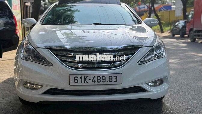 Hyundai Sonata 2011 2.0 AT - 100 km