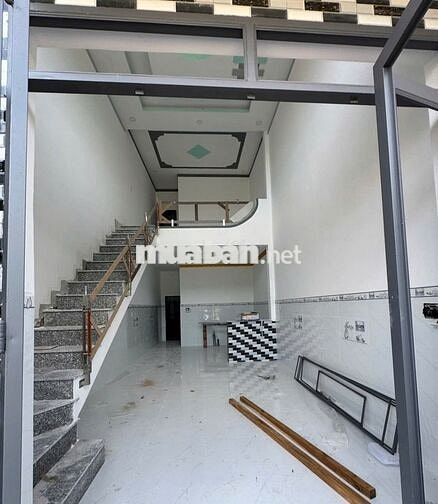Hàng hiếm - Dãy Nhà Phố Liền Kề, 4x16, cách ngã ba Mỹ Hạnh 3km