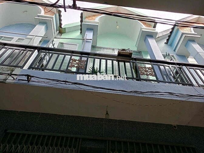 🔥Nhà Ngày cầu tràm tỉnh long an chỉ nhỉnh 800 triệu .