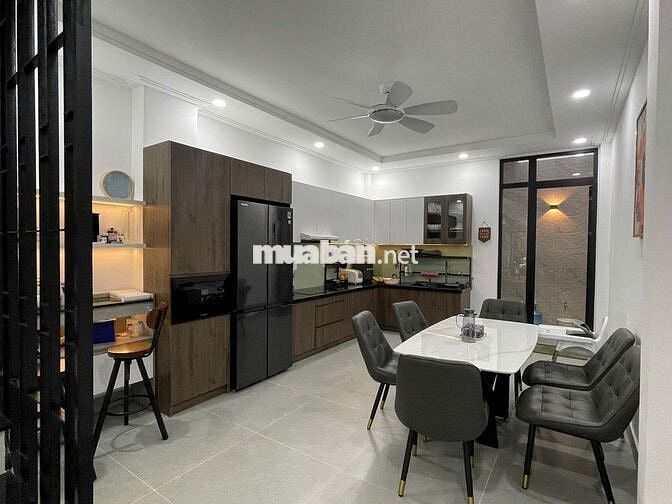 Bán Nhà Mặt Tiền Khu Tên Lửa, 4 Tầng, 80m2, TK Hiện Đại 13.2 Tỷ TL