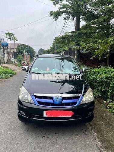 Toyota Innova 2006 G - 121538 km