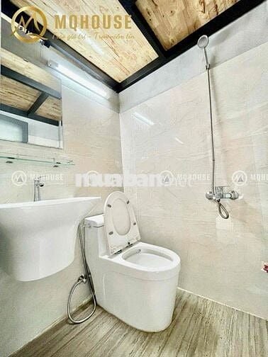 CHO THUÊ PHÒNG BAN CÔNG FULL NỘI THẤT NGAY ĐẠI HỌC CÔNG THƯƠNG GIÁ RẺ
