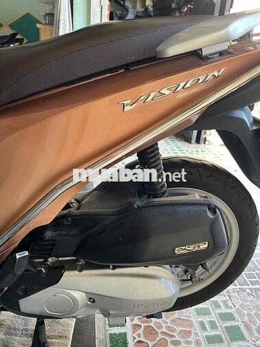 Honda Vision Fi 110 màu vàng nâu đời2017 số TpHCM