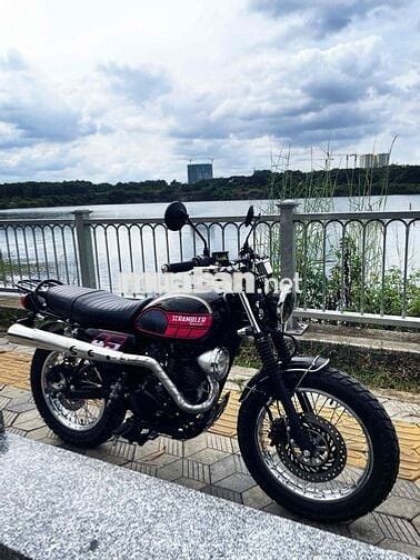 xe kawasaki w175se màu đen.