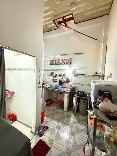 Bán nhà 2 tầng, 666/10/2/4 Lê Trọng Tấn, Ngay Cầu Bưng
