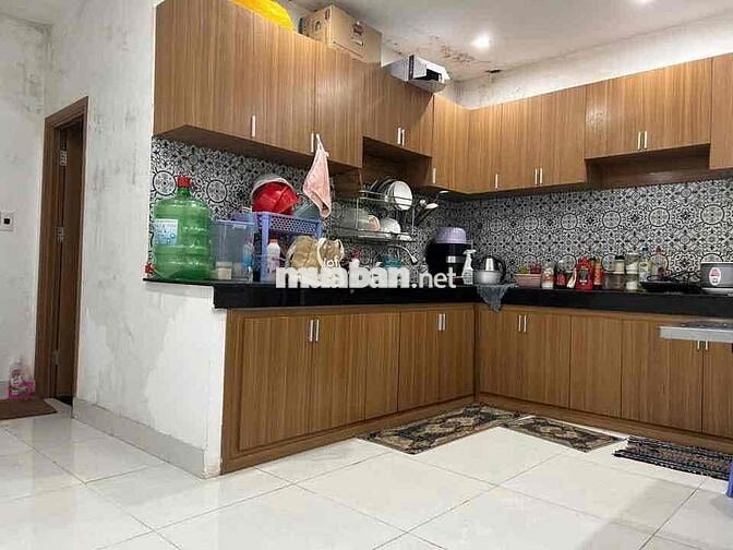 Nhà Gác Lửng Đúc Đẹp Gần Biển,Đường 5m5