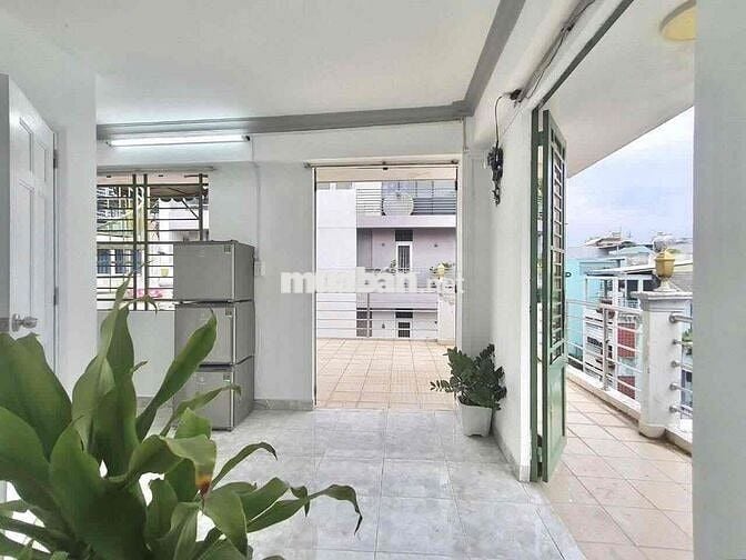 Cho Thuê Căn Hộ 1pn Sân Thượng Tách Bếp Full NT Ở Tô Hiến Thành Q10