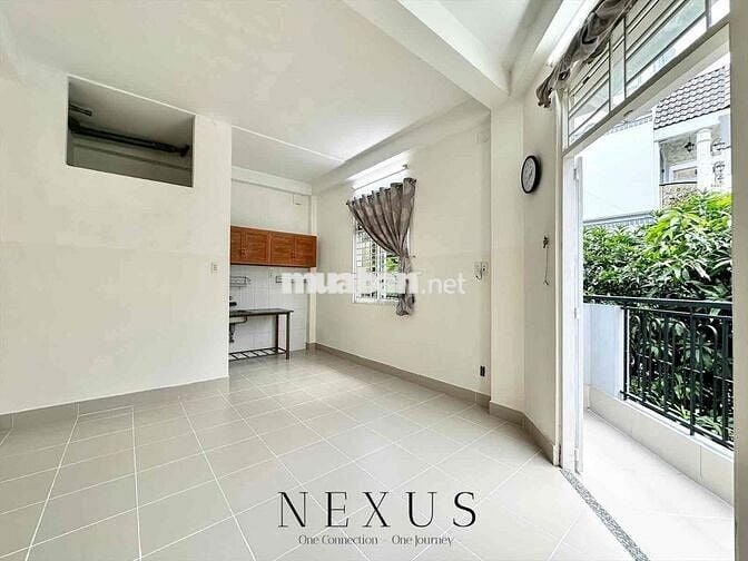 PHÒNG BAN CÔNG 30m2 LOTTE MART NGUYỄN VĂN LƯỢNG, chỉ tính điện nước