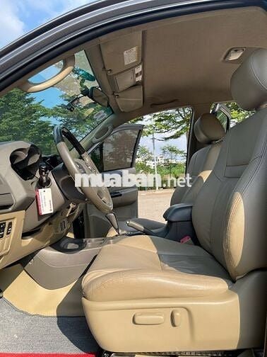 Toyota Fortuner 2012 2.7V xám xi măng đẹp gắt xe