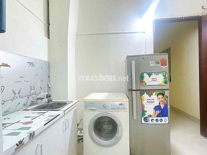 LÊ HỒNG PHONG, P1, QUẬN 10 (cách UEH 1,5km , cách CĐ Kinh tế 550M,