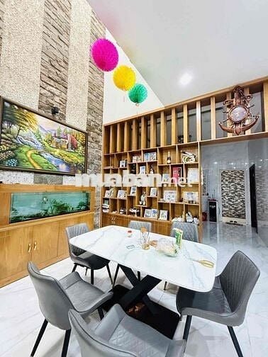 BIỆT THỰ – NGANG KHỦNG 8M – SÁT KDC VĨNH LỘC - 160m² (8 x 20)