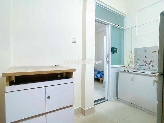 LÊ HỒNG PHONG, P1, QUẬN 10 (cách UEH 1,5km , cách CĐ Kinh tế 550M,
