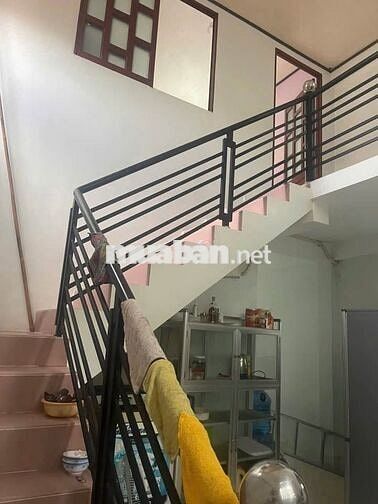 Cần bán gấp căn nhà cấp 4 ở Đ. Lê Thị Lơ , Hóc Môn 94m2 SHR giá 895tr