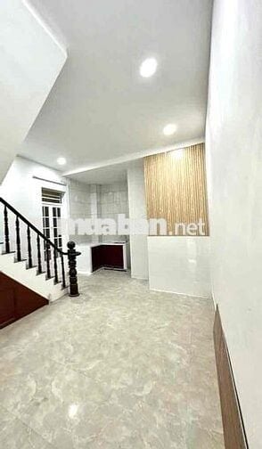 • MẶT TIỀN ĐƯỜNG XE TẢI • NHÀ 2 TẦNG ĐÚC 68M2 (5x14)M• Q THỦ ĐỨC