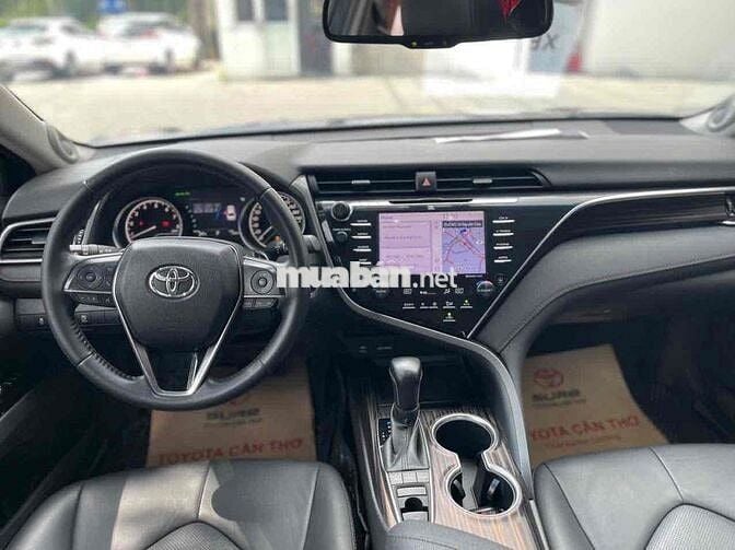 Toyota Camry 2019 2.5Q - bảo hành Toyota