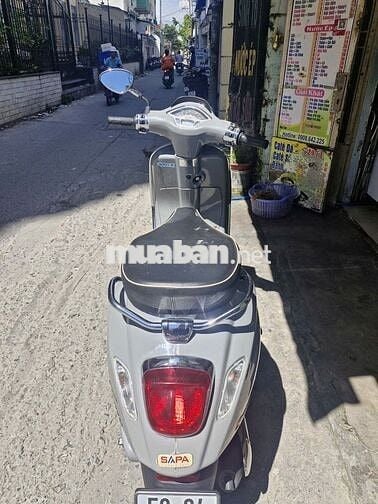 Xe  Sprint 125 đời 2022 màu xám