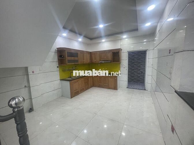 Bán Nhà Mới Mặt Tiền Đường 18D BHHA, Khu An Ninh Chỉ 5.1 Tỷ TL
