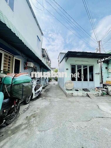 NHÀ 2 TẦNG SHR NGAY CHỢ ĐẦU MỐI NÔNG SẢN HÓC MÔN - DIỆN TÍCH CỰC HIẾM