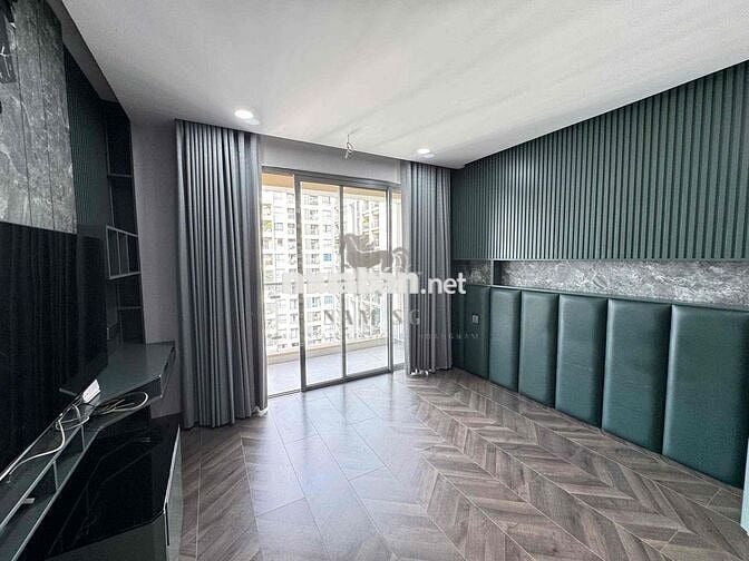 Căn Hộ Ba Phòng Ngủ Đẹp Nhất Trục Bến Vân Đồn