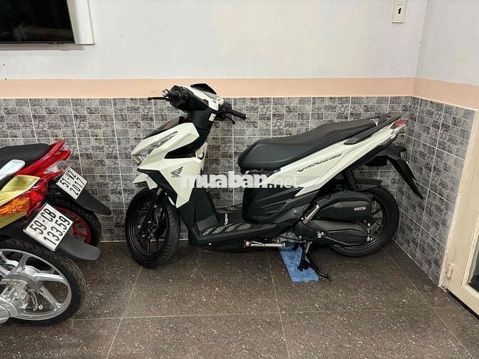 Vario mẫu cũ đklđ 04/2018, dựng nhà ít chạy
