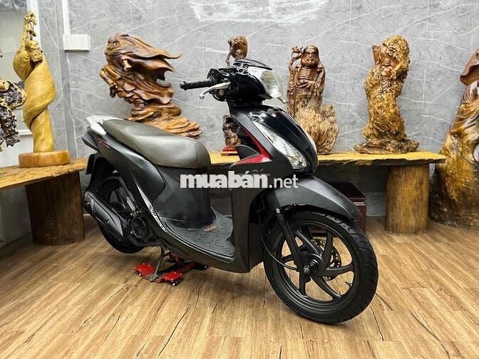 👉Vision 2018 dàn áo liền lạc, máy móc zin bao khoẻ