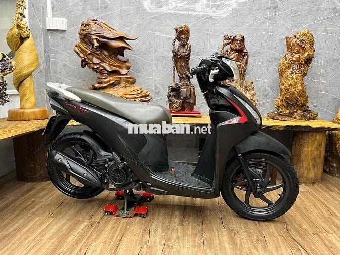 👉Vision 2018 dàn áo liền lạc, máy móc zin bao khoẻ