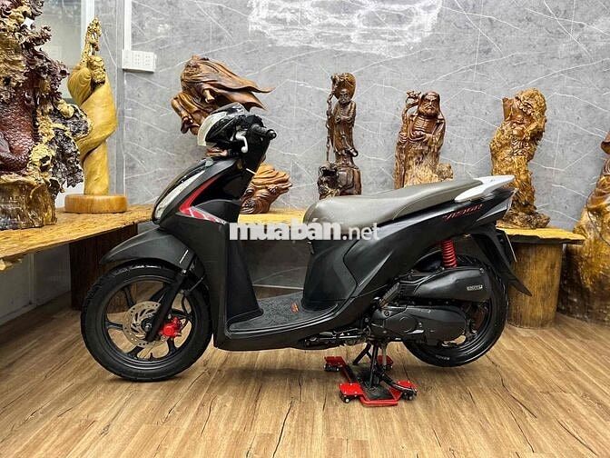 👉Vision 2018 dàn áo liền lạc, máy móc zin bao khoẻ