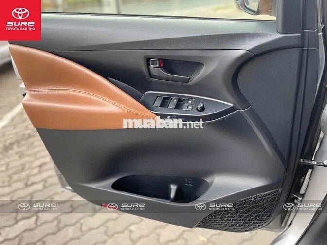 Toyota Innova 2018 2.0E - bảo hành Toyota