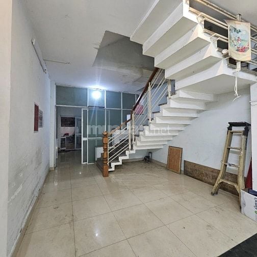 Cho thuê nhà mặt tiền Tạ Quang Bửu, P4, Q8 – Vị trí vàng sát ParcMall