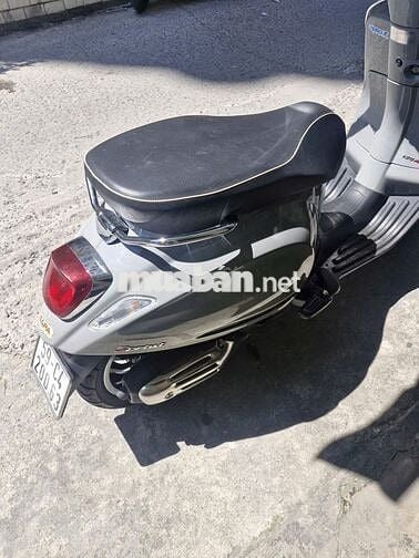 Xe  Sprint 125 đời 2022 màu xám